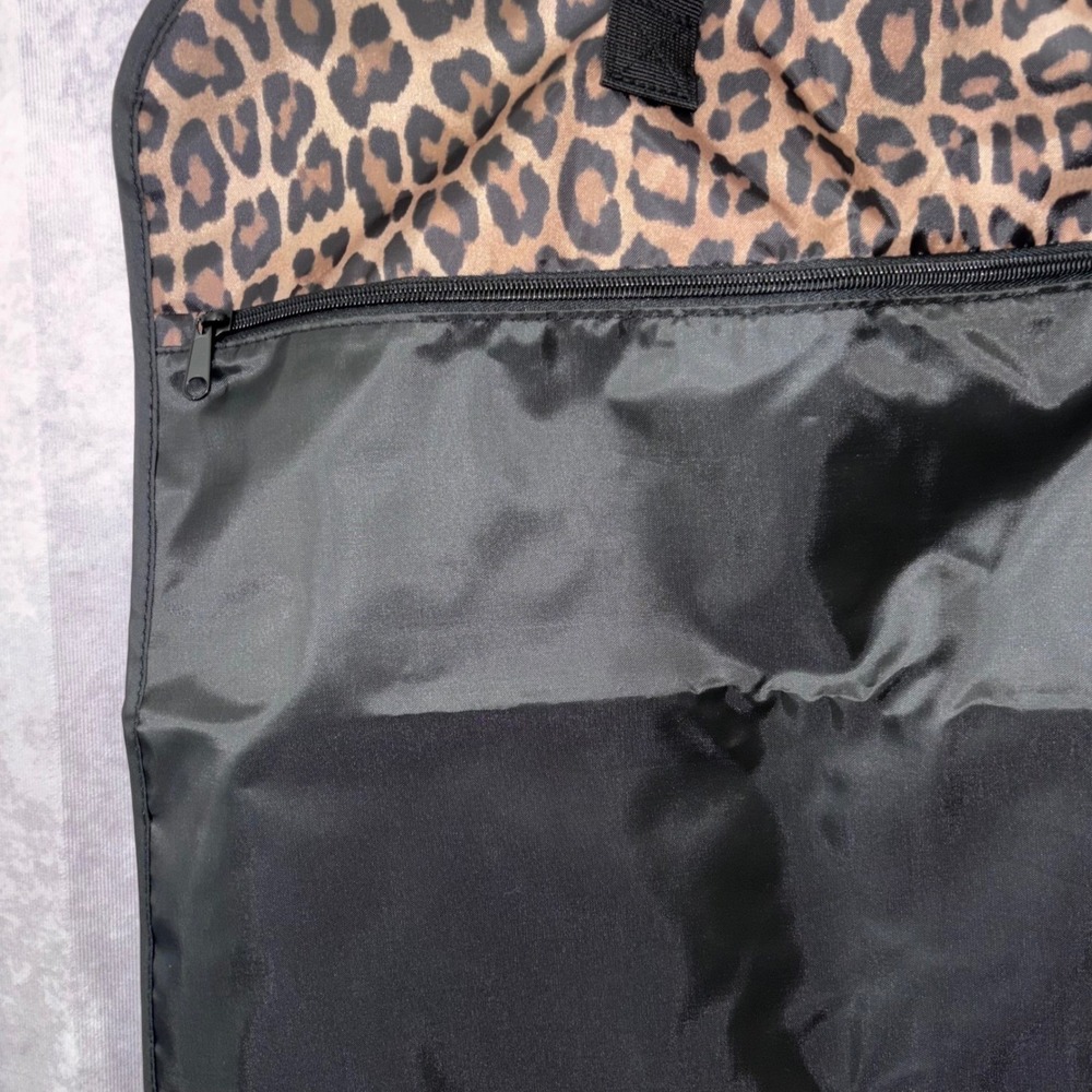 NWT Chico's Brown Leopard Print Mob Wife Garment Bag Travel Suit Cover - Picture 5 of 9